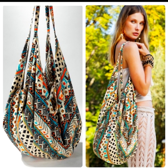 Ruggine Handbags - 🧡NWT Ruggine 'Bohemian Rhapsody' Boho Bag - Stunning!